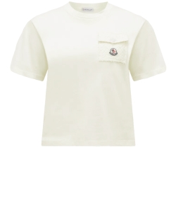 T-shirt with patch pocket
