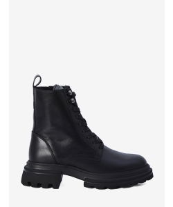 H674 combat boots