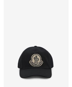 Baseball cap with logo