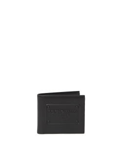 Bi-fold wallet in leather