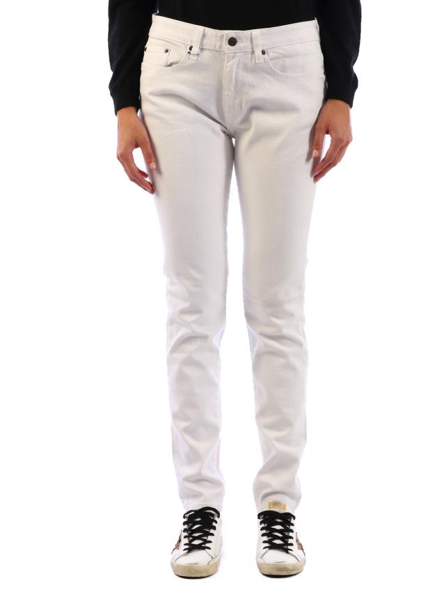 6397 - White Jeans