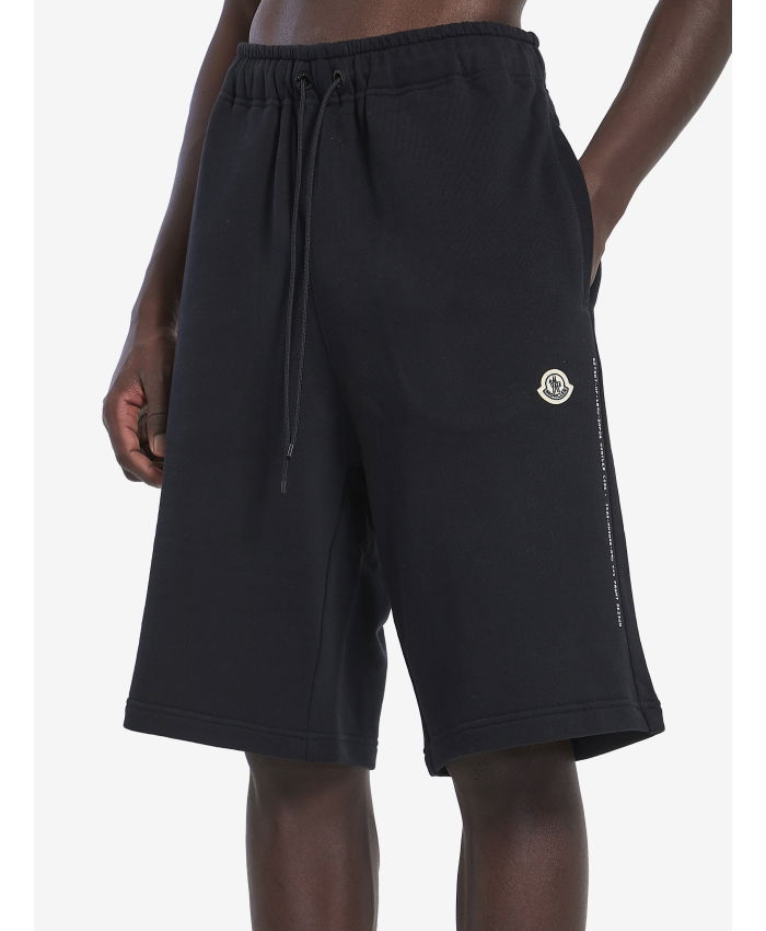 MONCLER FRAGMENT - Embroidered logo shorts