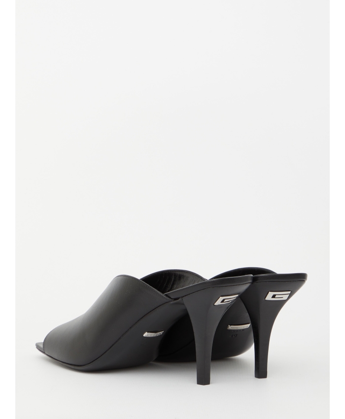 GUCCI - Black leather sandals