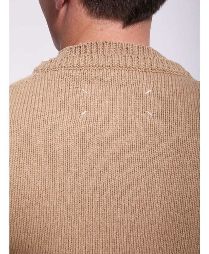 MAISON MARGIELA - Beige crewneck sweater