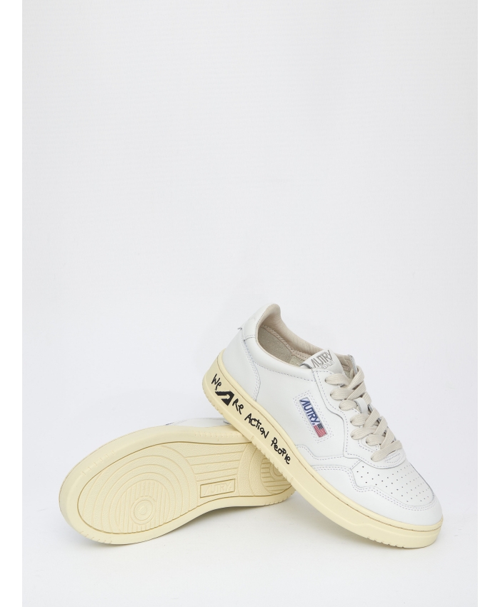 AUTRY - White Medalist sneakers