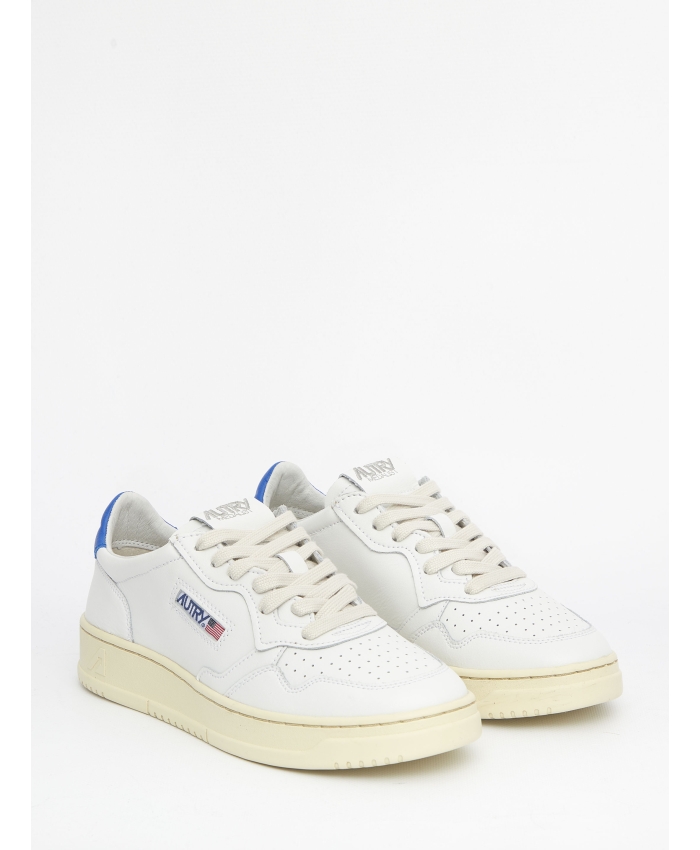 AUTRY - Medalist white and blue sneakers