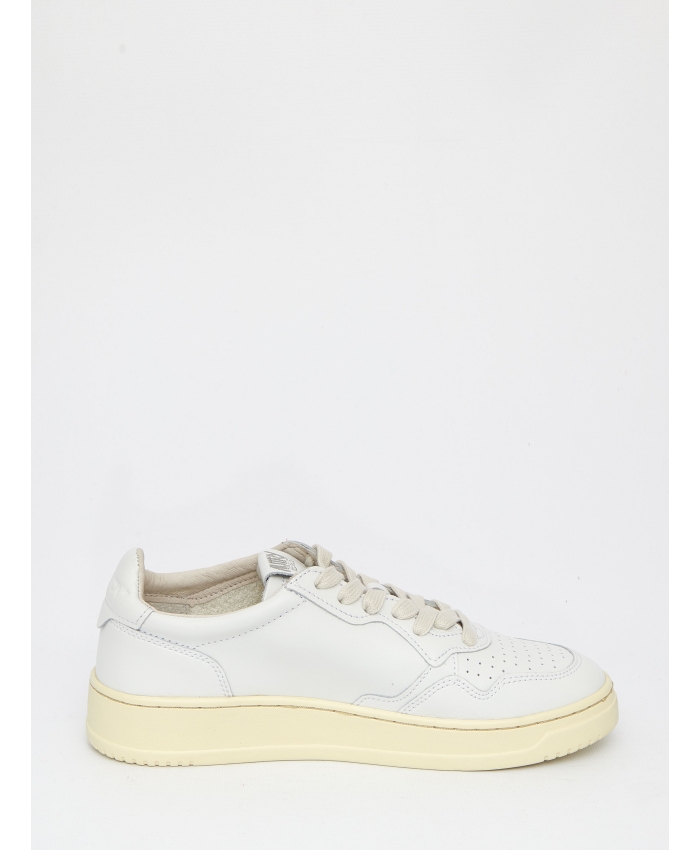 AUTRY - Medalist white sneakers