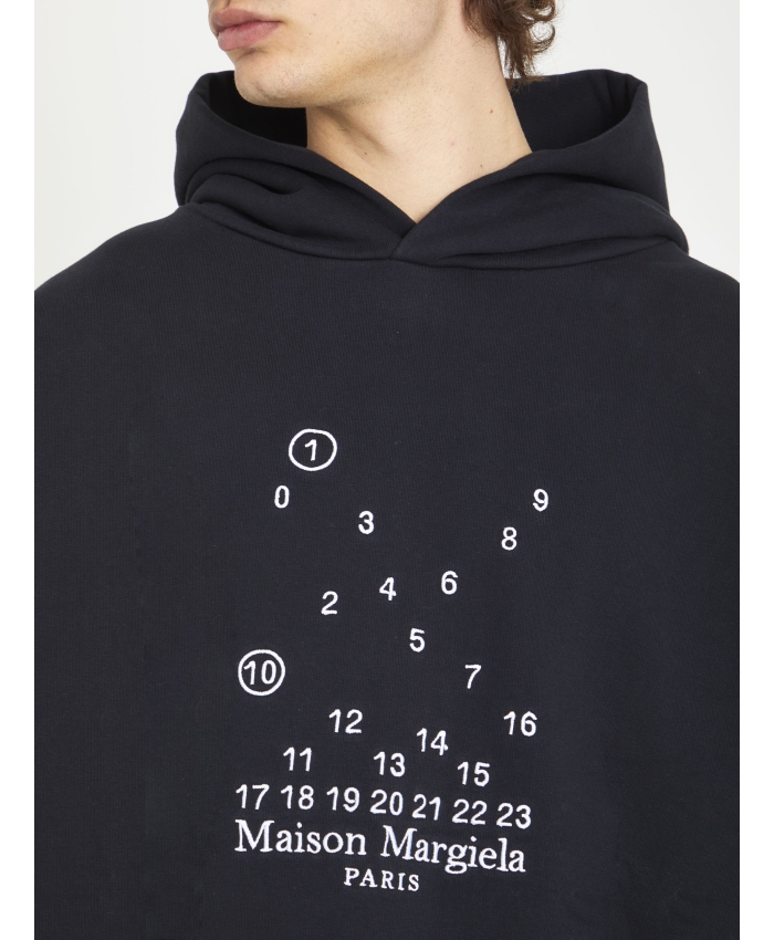 MAISON MARGIELA - Numerical logo hoodie