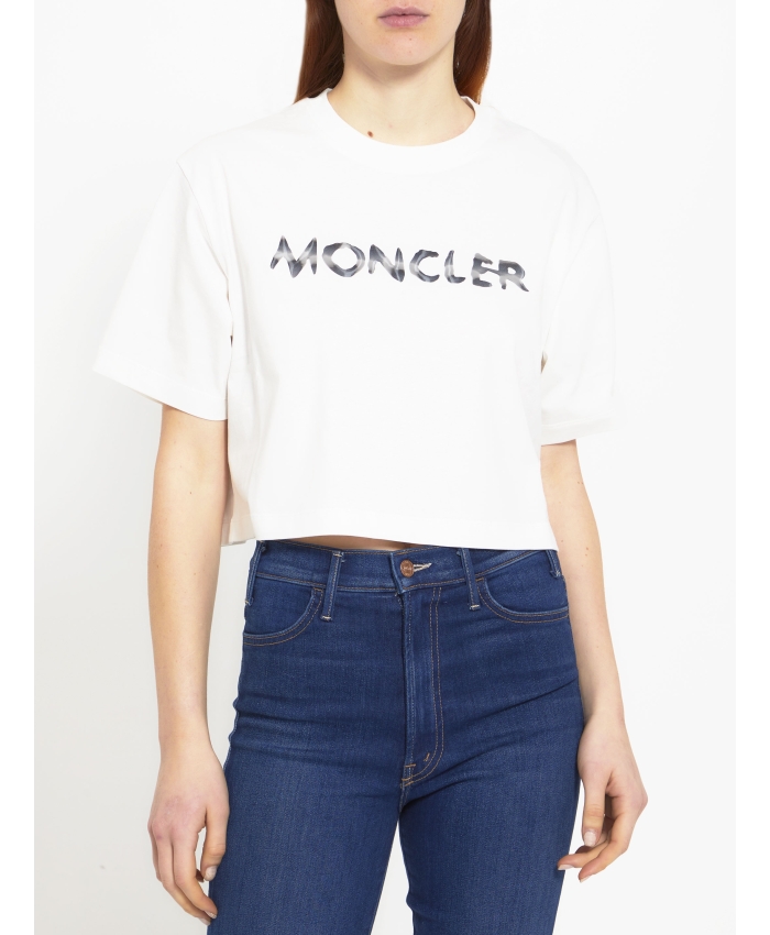 MONCLER - Cropped t-shirt with logo