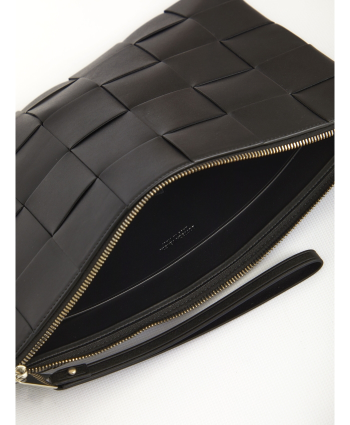 BOTTEGA VENETA - Black leather pouch