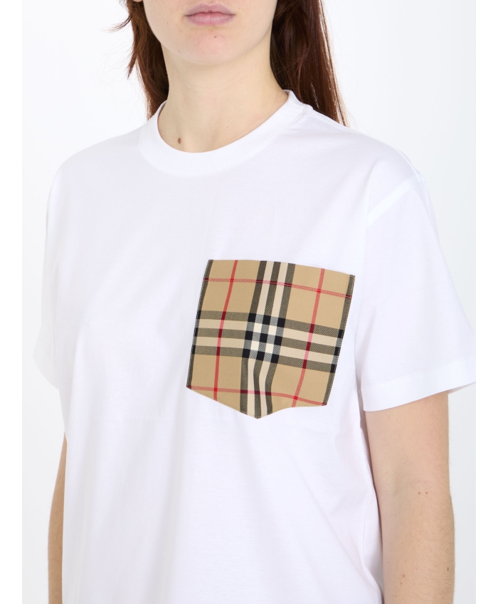 BURBERRY - T-shirt with Check pocket
